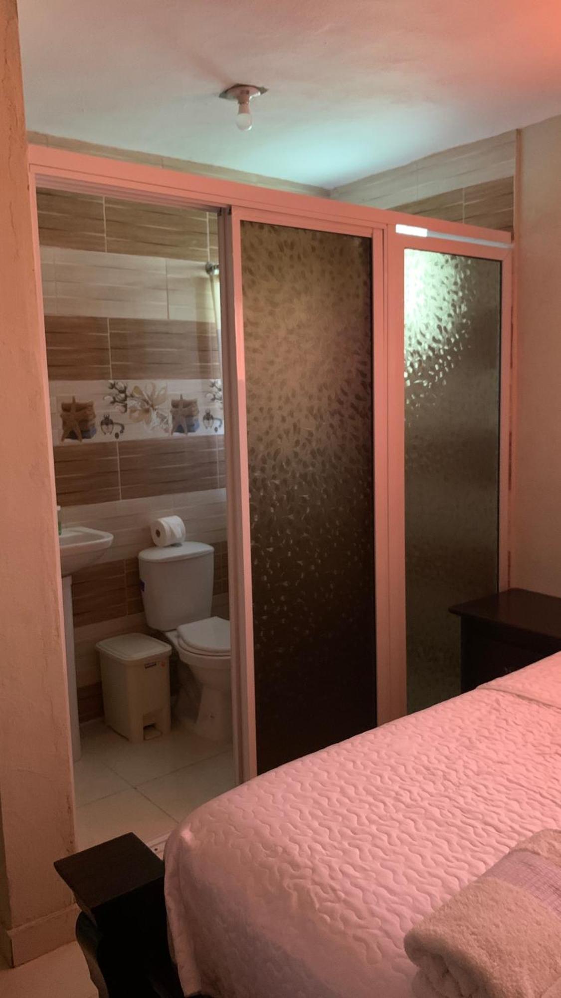 Apartahotel Dona Reyna Alojamientos En Santo Domingo A 5 Min De Aeropuerto Internacional Las Americas El Higo Esterno foto