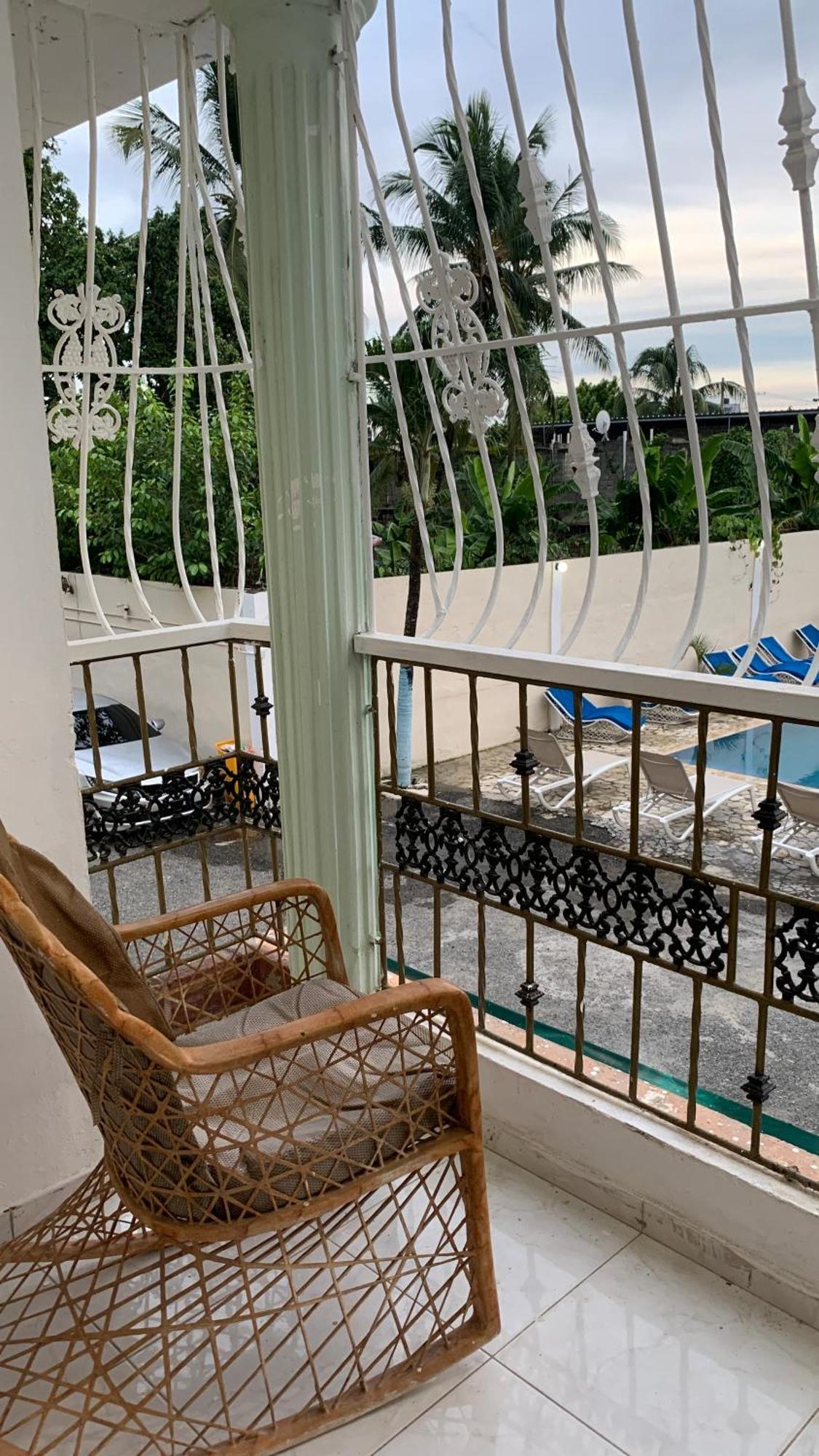 Apartahotel Dona Reyna Alojamientos En Santo Domingo A 5 Min De Aeropuerto Internacional Las Americas El Higo Esterno foto